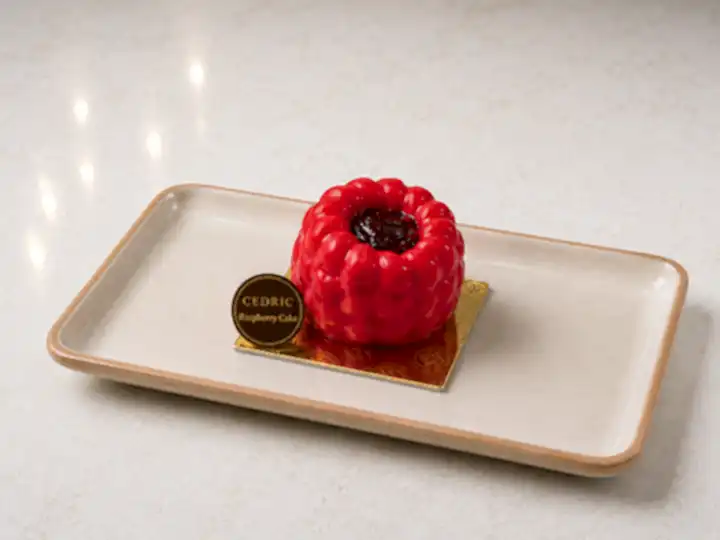 Cedric Raspberry Cake