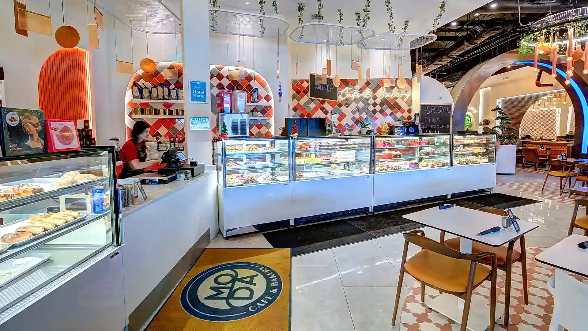 Moda Cafe Experience