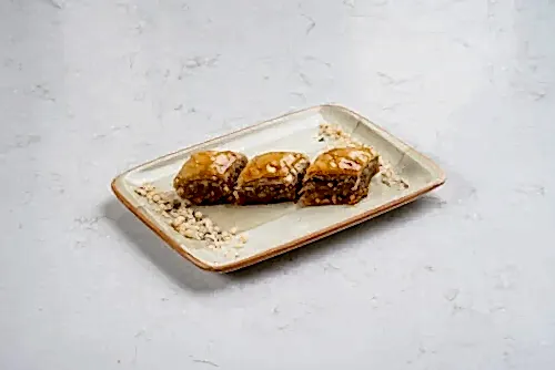 Homemade Village Style Walnut – 3pcs