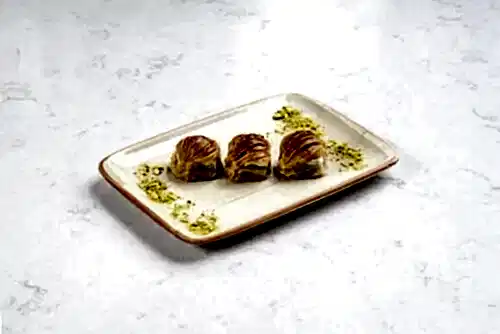 Mussel Shape Pistachio – 3pcs